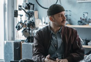 Edin Hasanovic in „Spieleabend“ (Netflix)